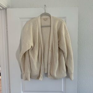 Tradlands Shelter Cotton Cardigan in Birch Size: Large